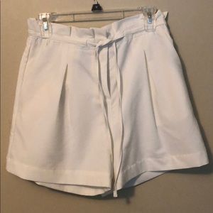 Kardashian Kollection ✨ White Shorts